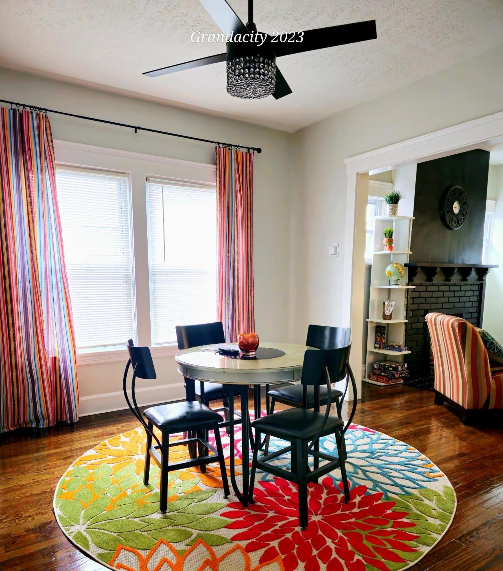 Charming! Near Cle Clinic/Uh/Cwru/Dwntwn W/Porch Villa Cleveland Buitenkant foto